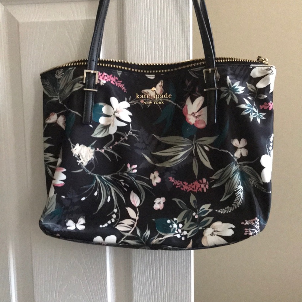 NWOT Kate spade Watson Lane Botanical Maya tote